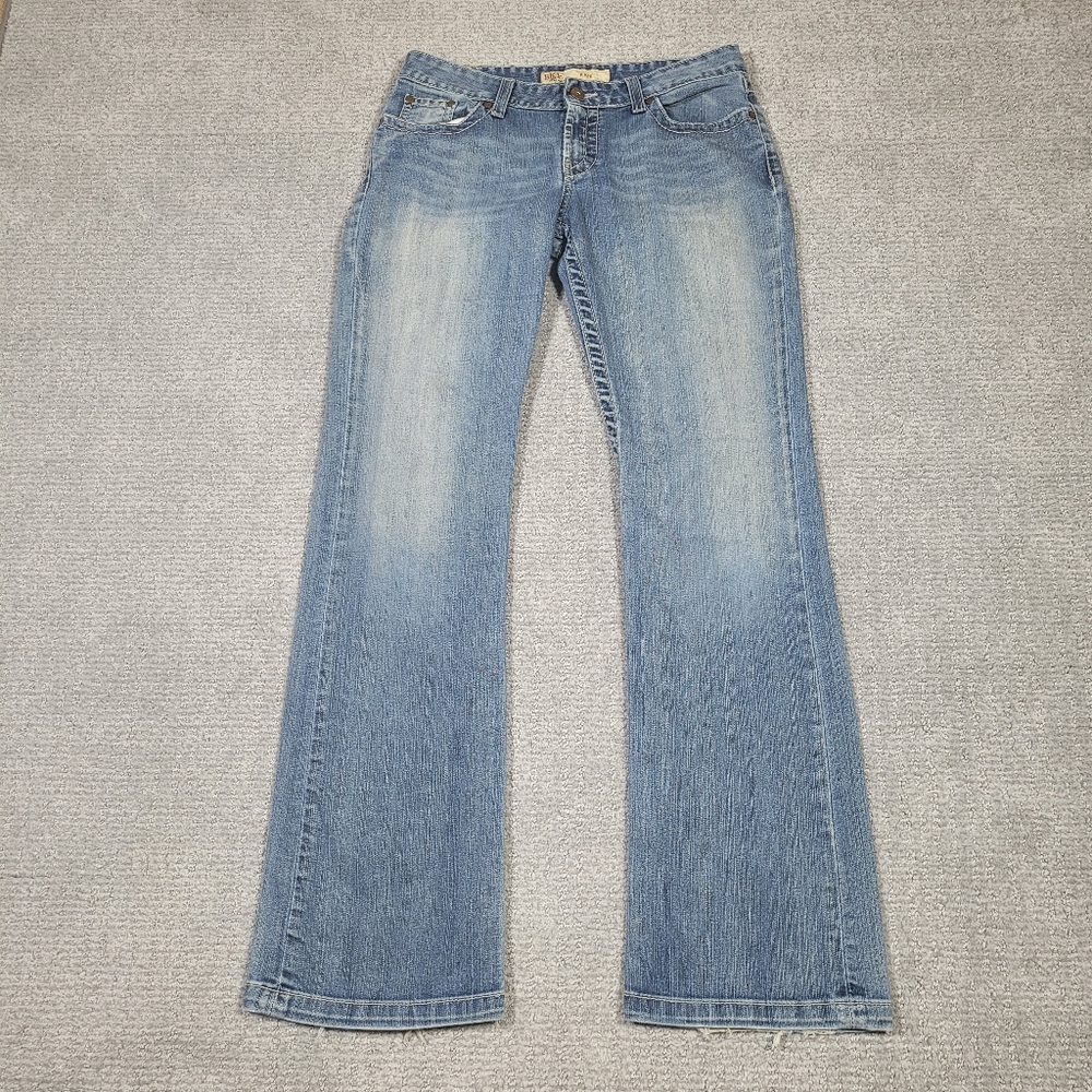 BKE Kate Jeans Womens Size 30x33 Flare Medium Wash Blue Denim